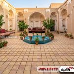 آجر کف فرش قزاقی در حیاط سنتی